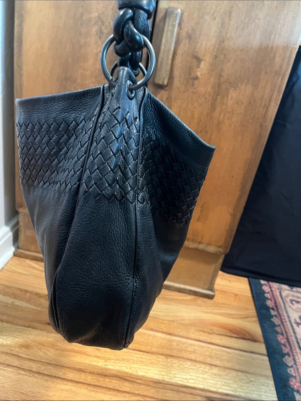 Bottega Veneta Intrecciato Hobo Black shoulder bag with Gunmetal Hardware - Picture 10 of 13
